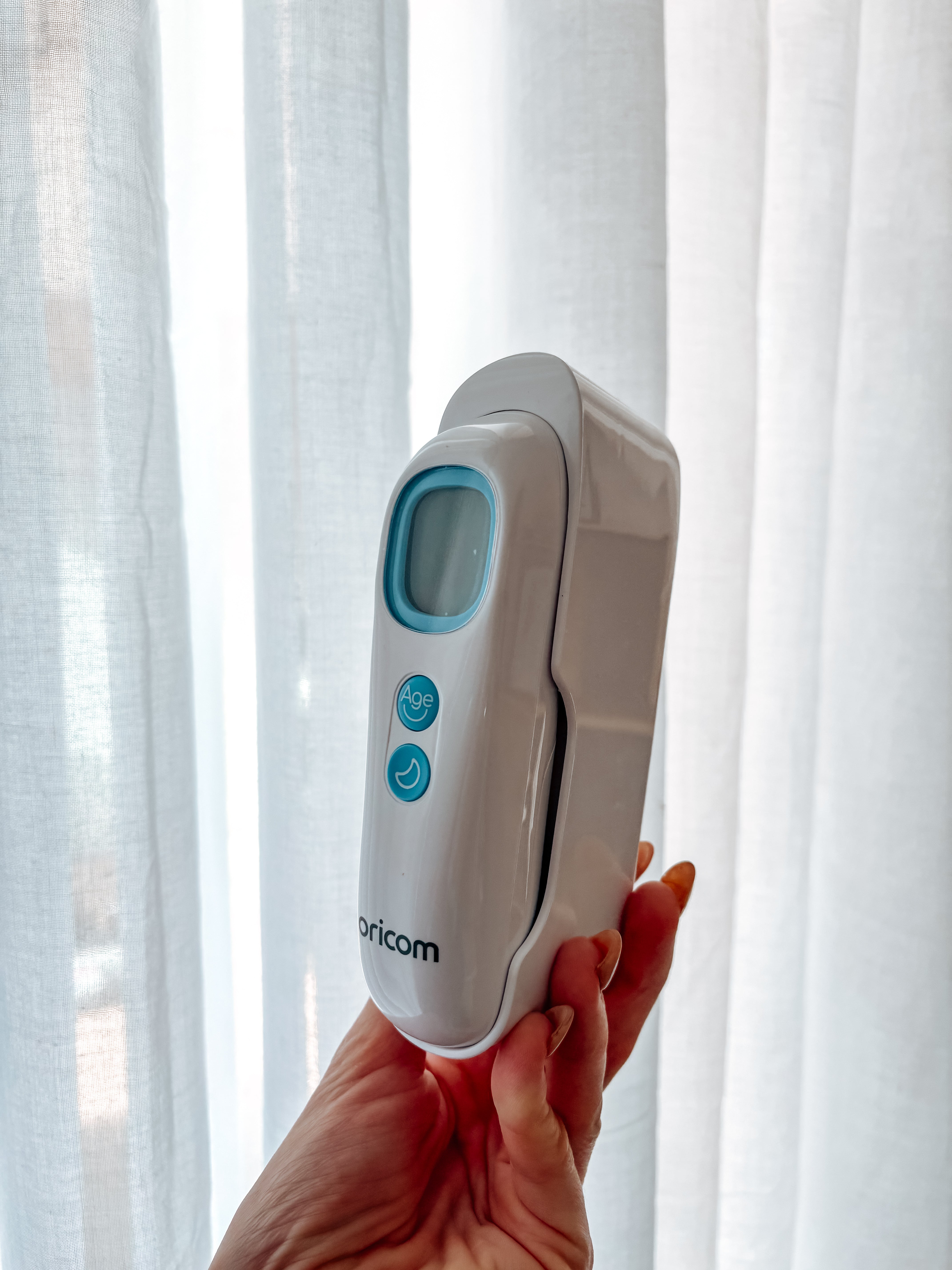 IET800 Ear Thermometer