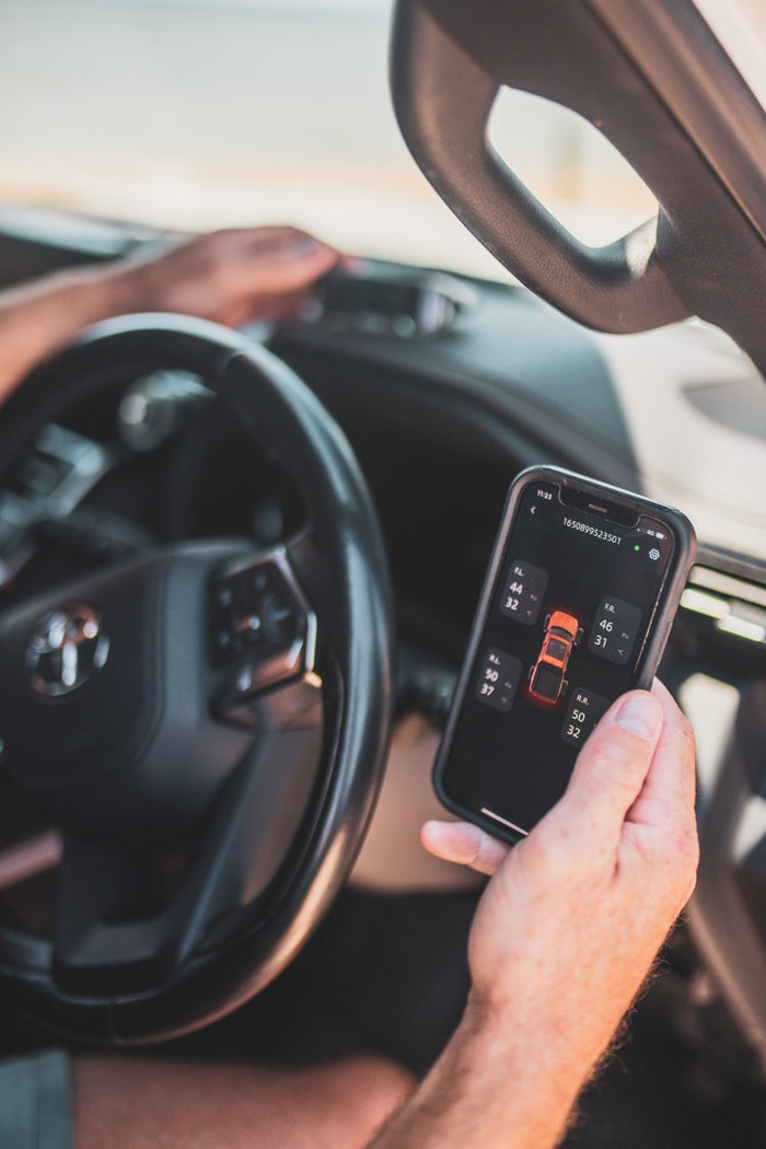 TPMS10-4E Tyre Pressure Monitoring System Incl. 4 External Sensors with APP Control Settings