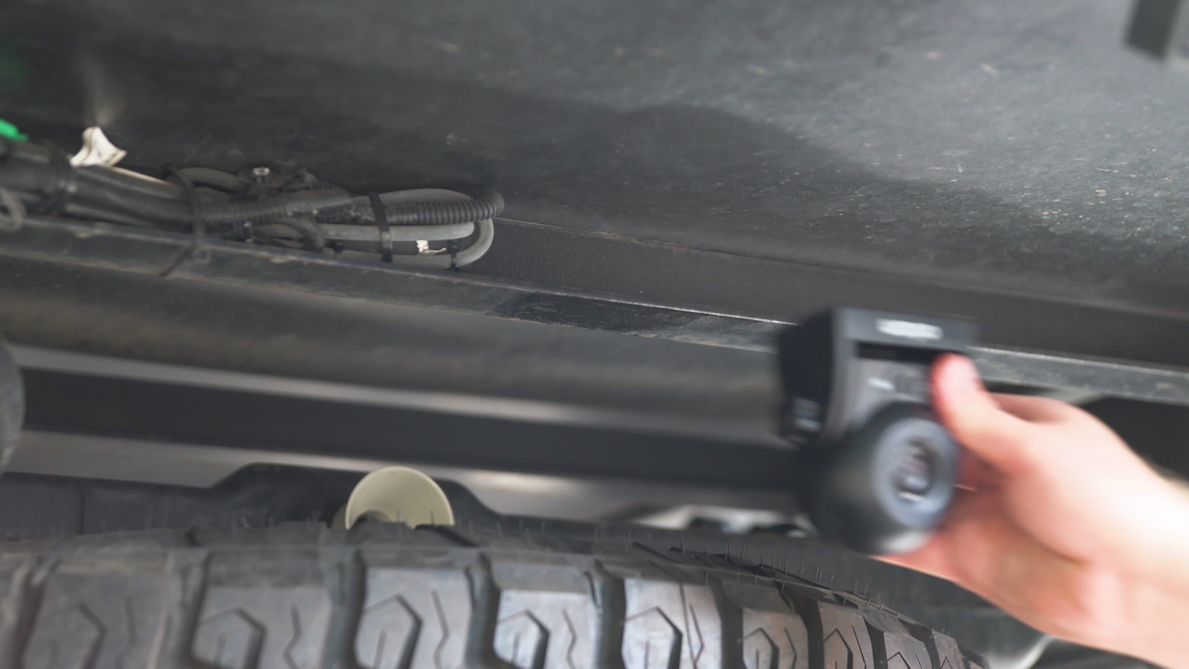 WRC001 IPX6 Wireless Reversing Camera with Magnetic Base