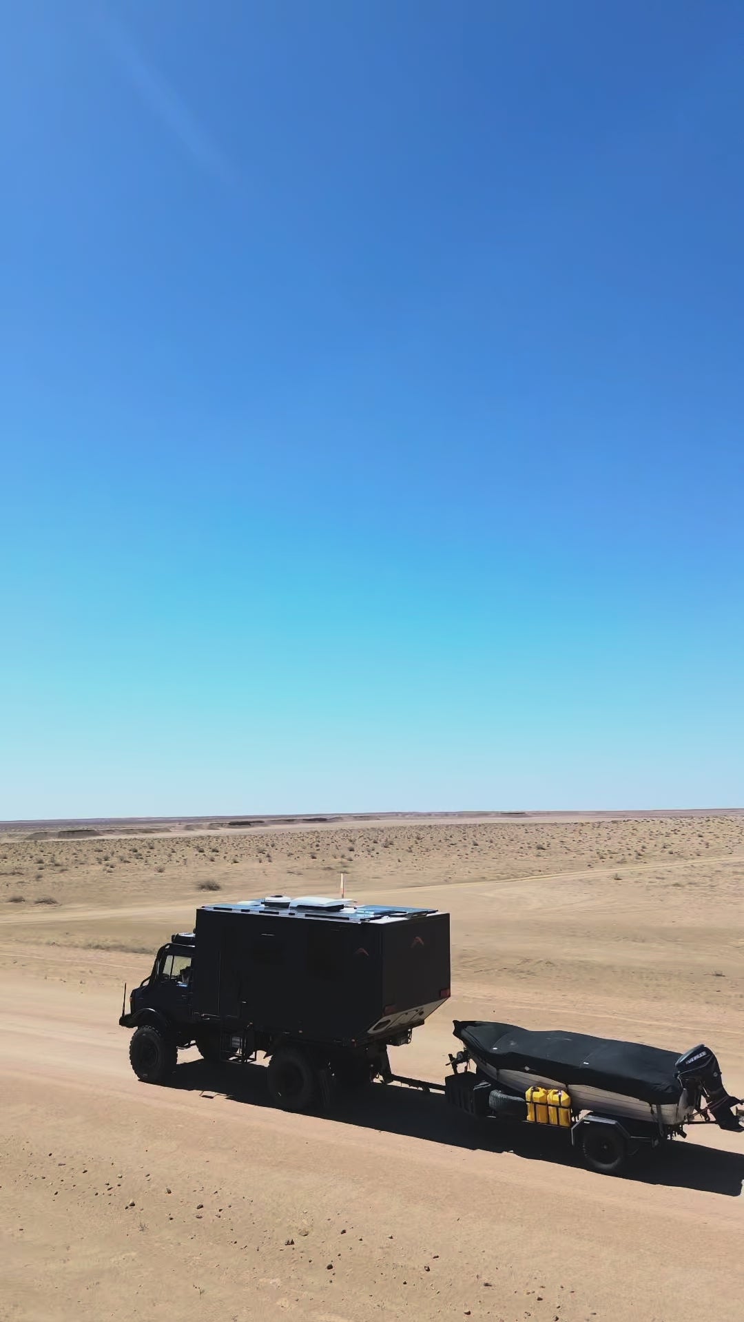 WRC001 IPX6 Wireless Reversing Camera with Magnetic Base
